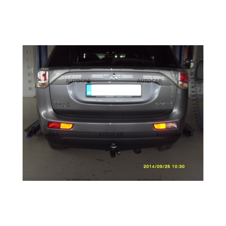 Cârlig de Remorcare Detașabil Vertical cu Cheie, ORIS / Bosal, Mitsubishi Outlander 2012 - Prezent - EDK.ro