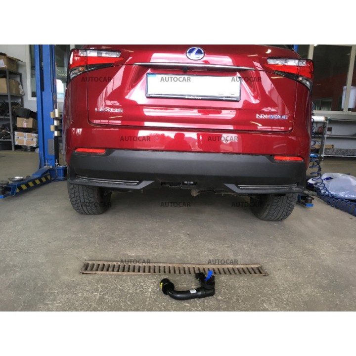 Cârlig de Remorcare, Auto-Hak, Sistem Demontabil Vertical, Lexus NX 2014 - Prezent - EDK.ro
