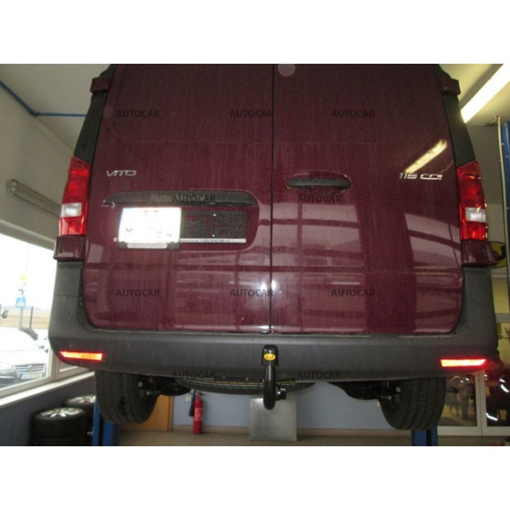 Cârlig de Remorcare, Auto-Hak, Sistem Demontabil Vertical, Mercedes-Benz Vito Van 2014 - 2023 - EDK.ro