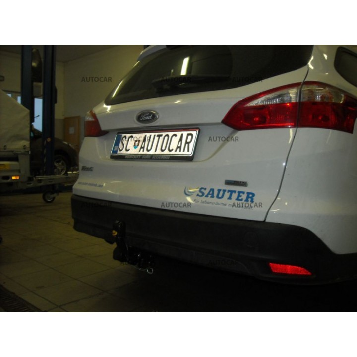 Cârlig de Remorcare, Auto-Hak, Sistem Demontabil Automat, Ford Focus 3/5 Uși 2014 - 2018 - EDK.ro