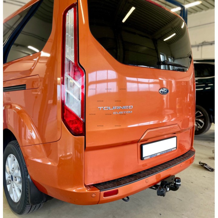 Cârlig de Remorcare Semi-Detașabil cu Șuruburi, Westfalia Automotive, Ford Transit Custom 2013 - Prezent - EDK.ro