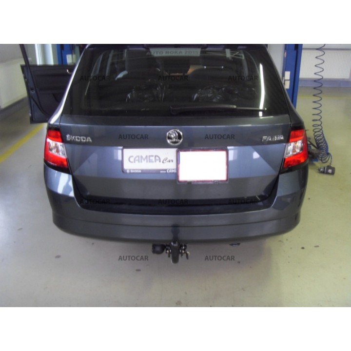Cârlig de Remorcare, Auto-Hak, Sistem Demontabil Automat, Škoda Fabia 2015 - 2018 - EDK.ro