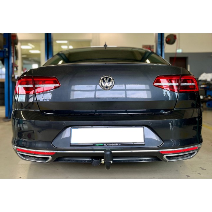Cârlig de Remorcare, Auto-Hak, Sistem Semi-Demontabil, Volkswagen Passat 2015 - Prezent - EDK.ro
