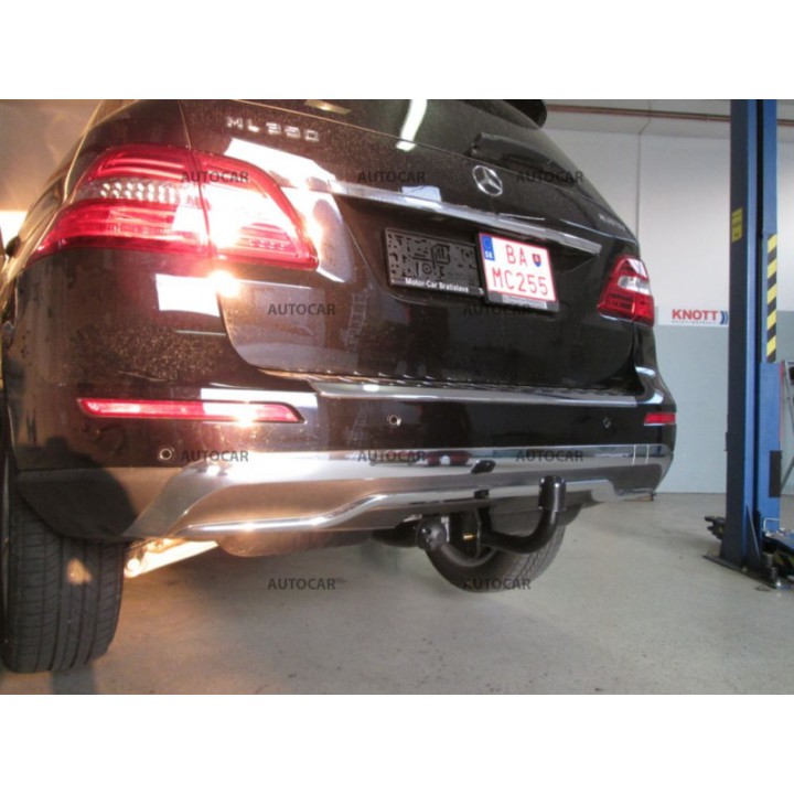 Cârlig de Remorcare, Auto-Hak, Sistem Semi-Demontabil, Mercedes-Benz M-Class 2011 - 2015 - EDK.ro