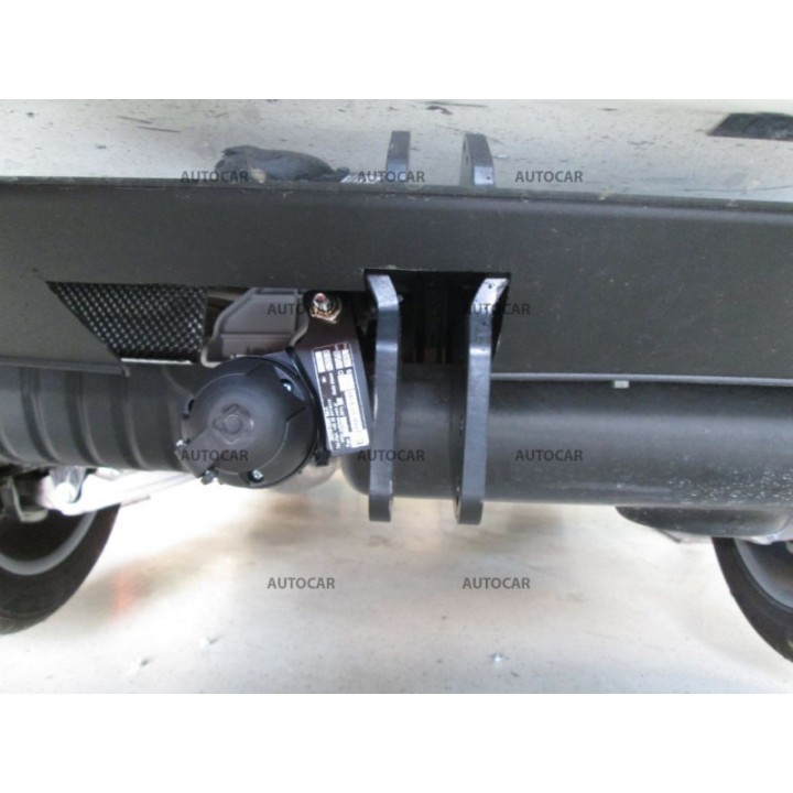 Cârlig de Remorcare, Auto-Hak, Sistem Semi-Demontabil, Mercedes-Benz M-Class 2011 - 2015 - EDK.ro