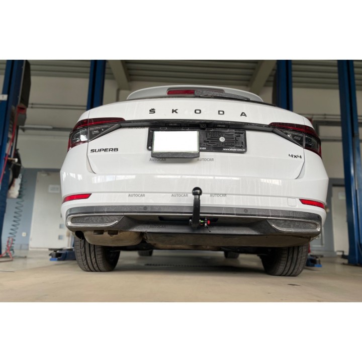 Cârlig de Remorcare Detașabil Vertical cu Cheie, Westfalia Automotive III, Škoda Superb 2014 - 2023 - EDK.ro