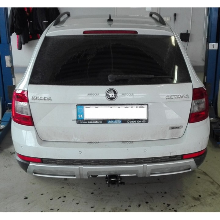 Towbar, Auto-Hak, Automatic Detachable System, Škoda Octavia Station Wagon 4x4 2013 - 2019 - EDK.ro