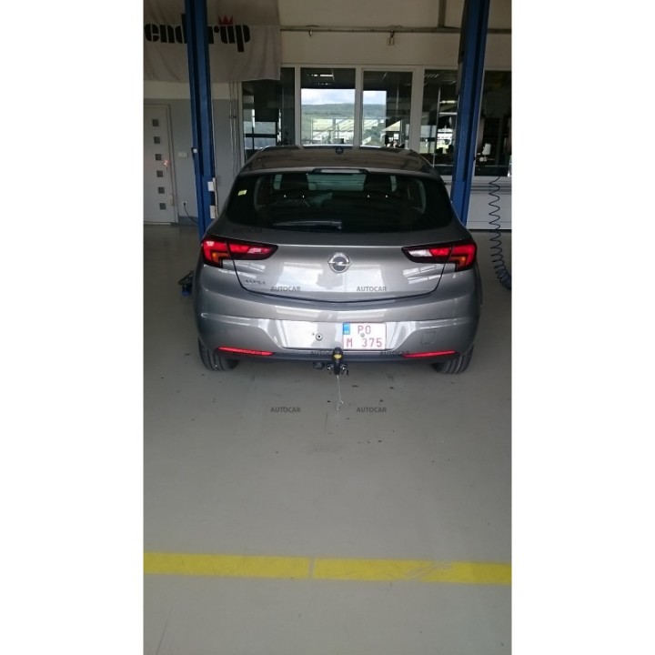 Towbar, Auto-Hak, Automatic Detachable System, Opel Astra 2015 - Present - EDK.ro