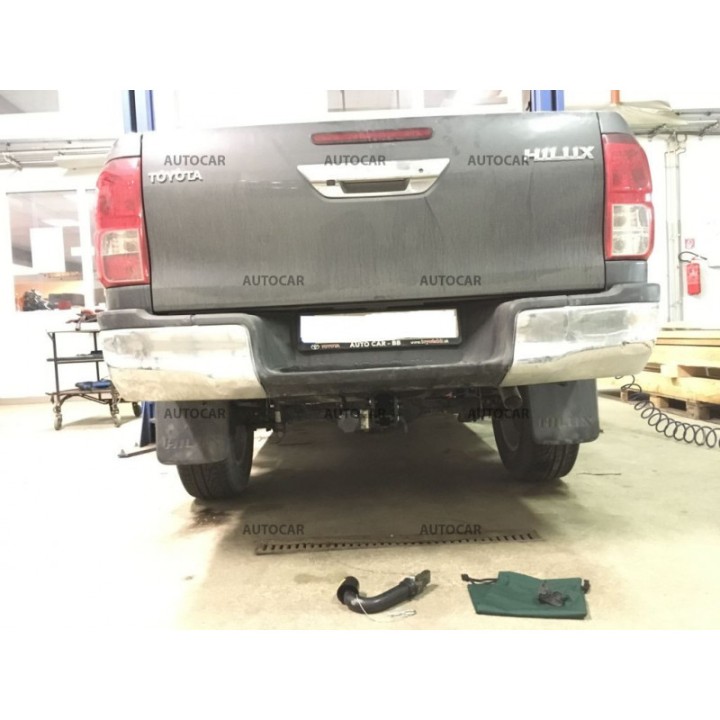 Cârlig de Remorcare, Auto-Hak, Sistem Demontabil Automat, Toyota Hilux 2016 - 2024 - EDK.ro