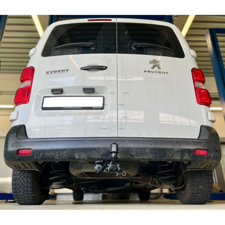 Cârlig de Remorcare, Auto-Hak, Sistem Demontabil Automat, Peugeot Expert 2016 - Prezent - EDK.ro