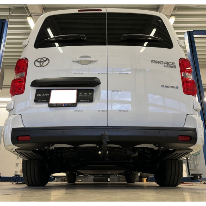 Cârlig de Remorcare, Auto-Hak, Sistem Semi-Demontabil, Toyota ProAce 2016 - Prezent - EDK.ro