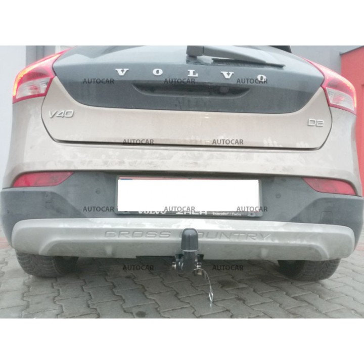 Cârlig de Remorcare, Auto-Hak, Sistem Demontabil Automat, Volvo V40 5 Uși 2012 - Prezent - EDK.ro