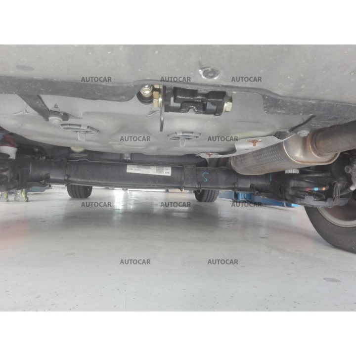 Cârlig de Remorcare, Auto-Hak, Sistem Demontabil Vertical, Peugeot 2008 5 Uși fără AdBlue 2013 - 2019 - EDK.ro