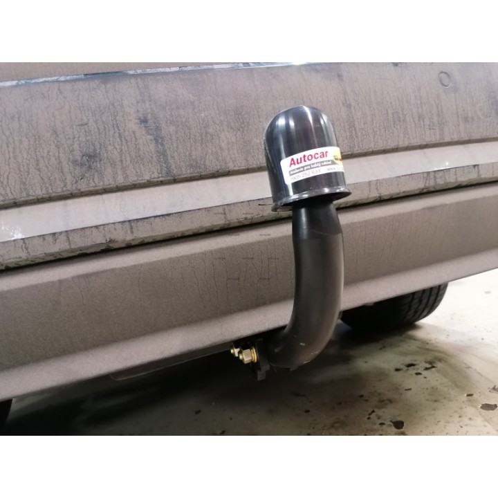 Towbar, Auto-Hak, Semi-Detachable System, Audi A4 4-Door 4x4 2015 - 2019 - EDK.ro