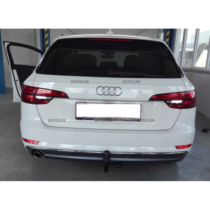 Cârlig de Remorcare, Auto-Hak, Sistem Demontabil Vertical, Audi A4 4 Uși 4x4 2015 - 2019 - EDK.ro