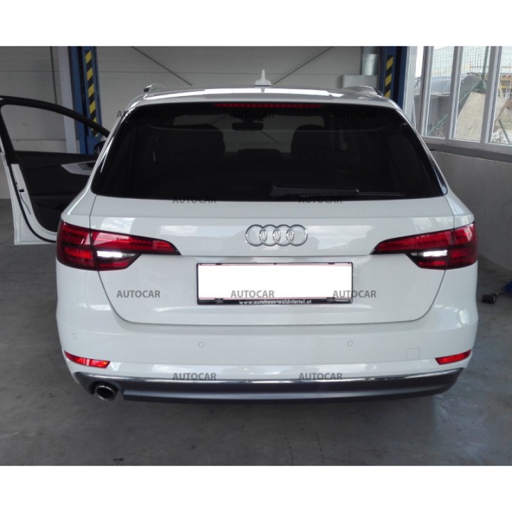 Cârlig de Remorcare, Auto-Hak, Sistem Demontabil Vertical, Audi A4 4 Uși 4x4 2015 - 2019 - EDK.ro