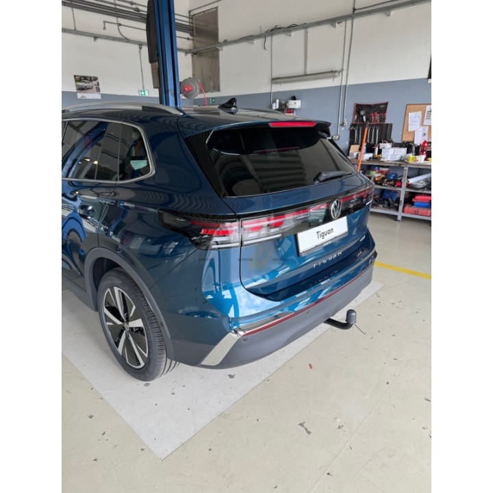 Cârlig de Remorcare, Auto-Hak, Sistem Demontabil Vertical, Volkswagen Tiguan 2016 - 2023 - EDK.ro