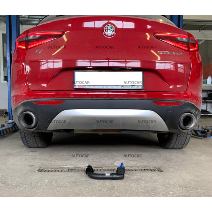 Cârlig de Remorcare, Auto-Hak, Sistem Demontabil Vertical, Alfa Romeo Stelvio 2016 - Prezent - EDK.ro