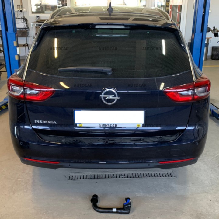 Cârlig de Remorcare, Auto-Hak, Sistem Demontabil Vertical, Opel Insignia 2017 - Prezent - EDK.ro
