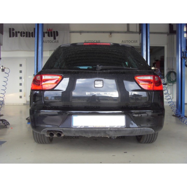 Cârlig de Remorcare, Auto-Hak, Sistem Demontabil Vertical, Seat Exeo 2008 - 2013 - EDK.ro