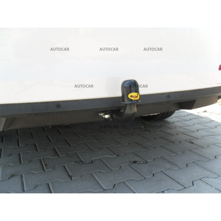 Cârlig de Remorcare, Auto-Hak, Sistem Semi-Demontabil, Škoda Octavia Combi 4x4 2013 - Prezent - EDK.ro