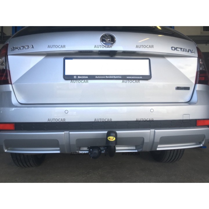 Cârlig de Remorcare, Auto-Hak, Sistem Semi-Demontabil, Škoda Octavia Combi 4x4 2013 - Prezent - EDK.ro