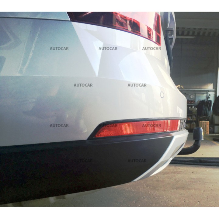 Cârlig de Remorcare, Auto-Hak, Sistem Semi-Demontabil, Škoda Octavia Combi 4x4 2013 - Prezent - EDK.ro