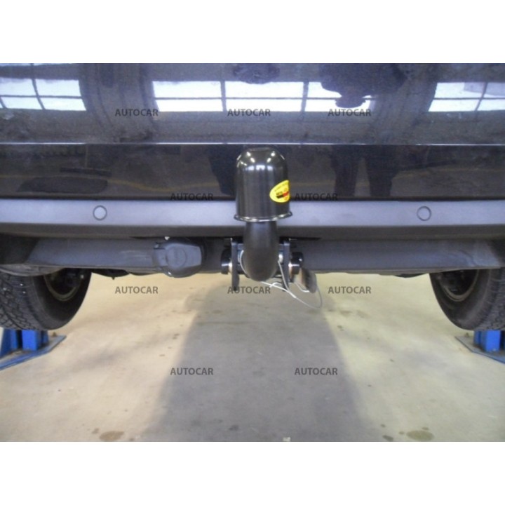 Cârlig de Remorcare, Auto-Hak, Sistem Demontabil Automat, Škoda Octavia Combi / 4x4 2013 - Prezent - EDK.ro