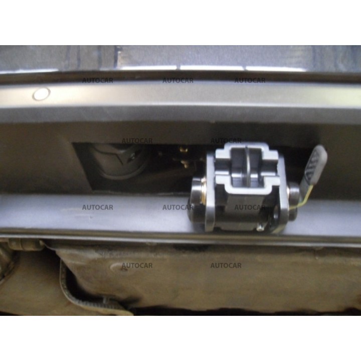 Cârlig de Remorcare, Auto-Hak, Sistem Demontabil Automat, Škoda Octavia Combi 4x4 2013 - Prezent - EDK.ro