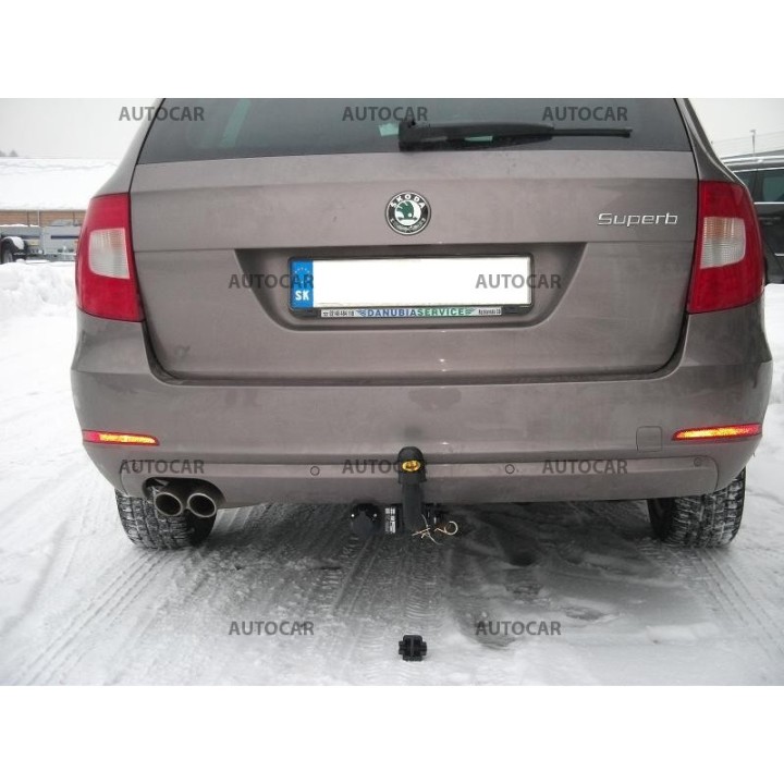 Cârlig de Remorcare, Auto-Hak, Sistem Demontabil Automat, Škoda Superb 5 Uși 2008 - 2014 - EDK.ro