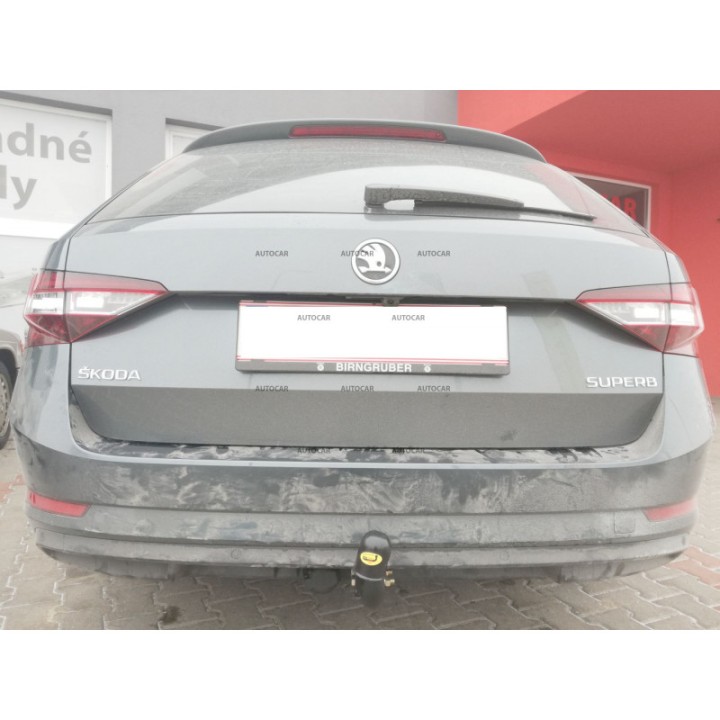 Cârlig de Remorcare, Auto-Hak, Sistem Semi-Demontabil, Škoda Superb 4 Uși 4x4 2014 - 2023 - EDK.ro