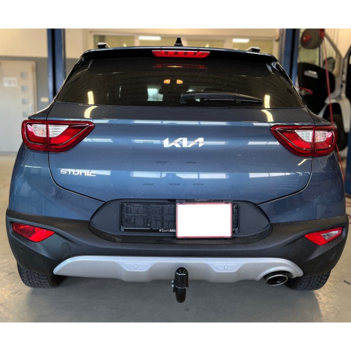 Cârlig de Remorcare, Auto-Hak, Sistem Semi-Demontabil, Kia Stonic 2017 - 2025 - EDK.ro
