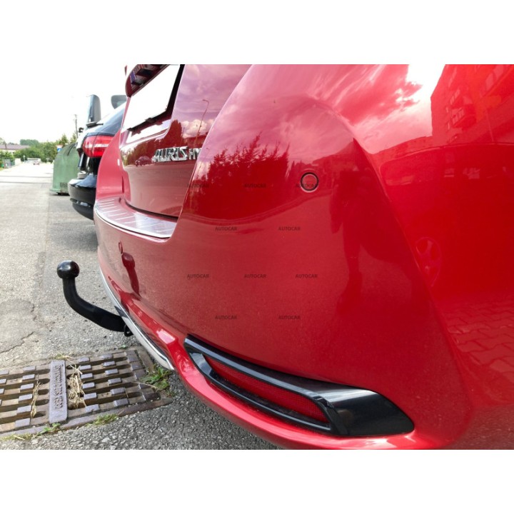Cârlig de Remorcare Semi-Detașabil cu Șuruburi, Brink Combi, Toyota Auris 2013 - 2018 - EDK.ro