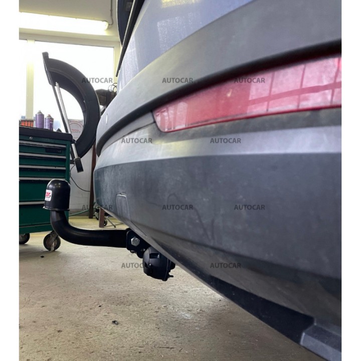 Towbar, Auto-Hak, Semi-Detachable System, Škoda Karoq 2017 - Present - EDK.ro