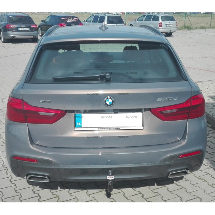 Cârlig de Remorcare, Auto-Hak, Sistem Demontabil Vertical, BMW Seria 5 2017 - 2023 - EDK.ro