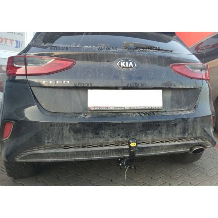 Cârlig de Remorcare, Auto-Hak, Sistem Demontabil Automat, Kia Ceed 2018 - 2021 - EDK.ro