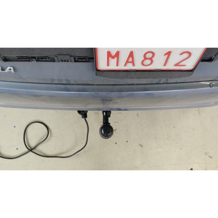 Towbar, Auto-Hak, Vertical Detachable System, Toyota Corolla Sedan 2019 - Present - EDK.ro