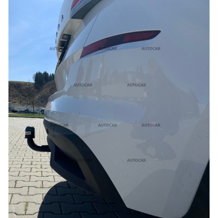 Cârlig de Remorcare, Auto-Hak, Sistem Semi-Demontabil, Škoda Kamiq 2019 - Prezent - EDK.ro