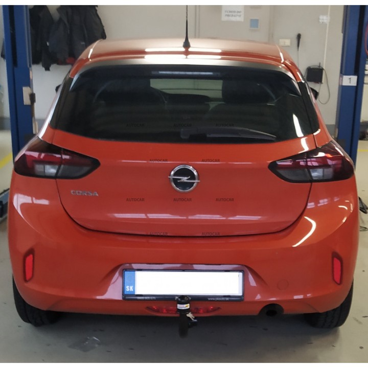 Cârlig de Remorcare, Auto-Hak, Sistem Demontabil Vertical, Opel Corsa 2019 - Prezent - EDK.ro