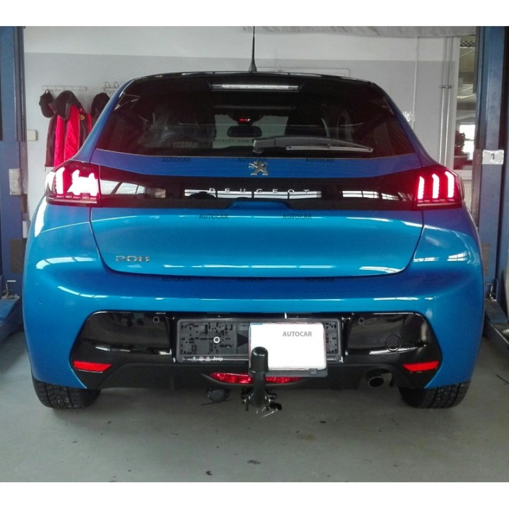 Cârlig de Remorcare, Auto-Hak, Sistem Demontabil Automat, Peugeot 208 2019 - Prezent - EDK.ro