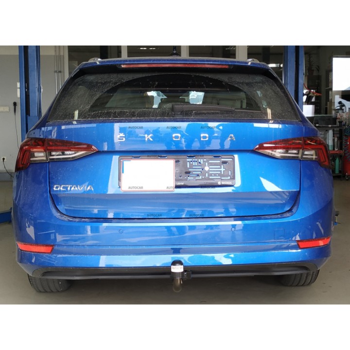 Cârlig de Remorcare, Auto-Hak, Sistem Demontabil Vertical, Škoda Octavia 2020 - 2023 - EDK.ro