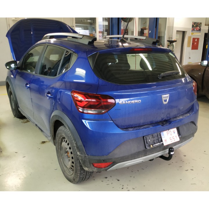 Cârlig de Remorcare, Auto-Hak, Sistem Semi-Demontabil, Dacia Sandero Stepway 2020 - Prezent - EDK.ro