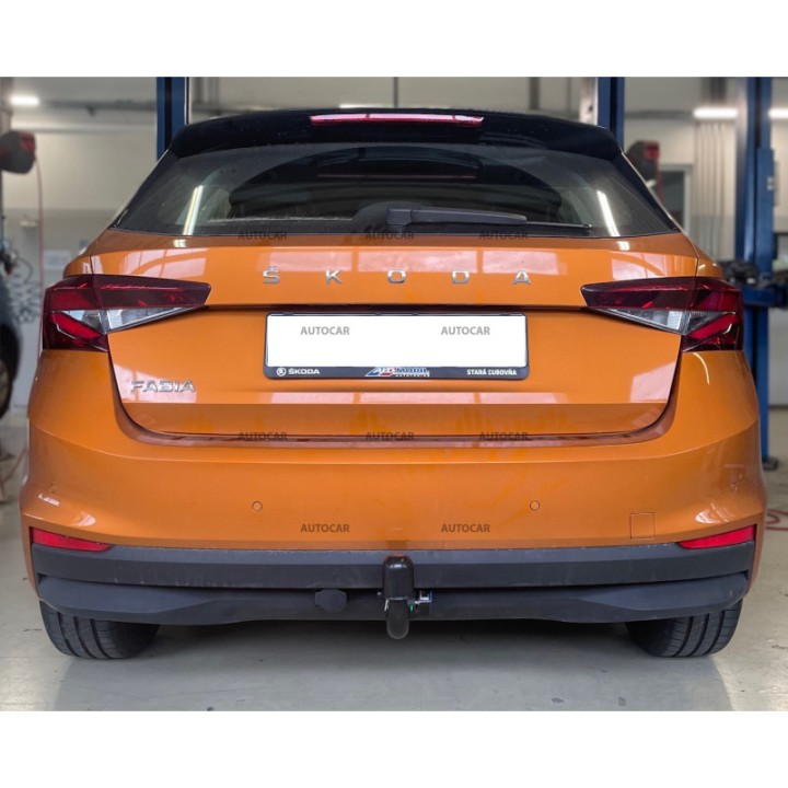 Cârlig de Remorcare, Auto-Hak, Sistem Demontabil Vertical, Škoda Fabia 4 Uși 2021 - Prezent - EDK.ro