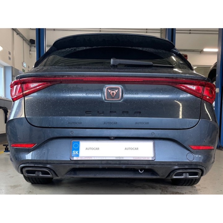 Vertical Detachable Towbar with Key, ORIS / Bosal Sportstourer, Seat Leon, Cupra 2020 - Present - EDK.ro