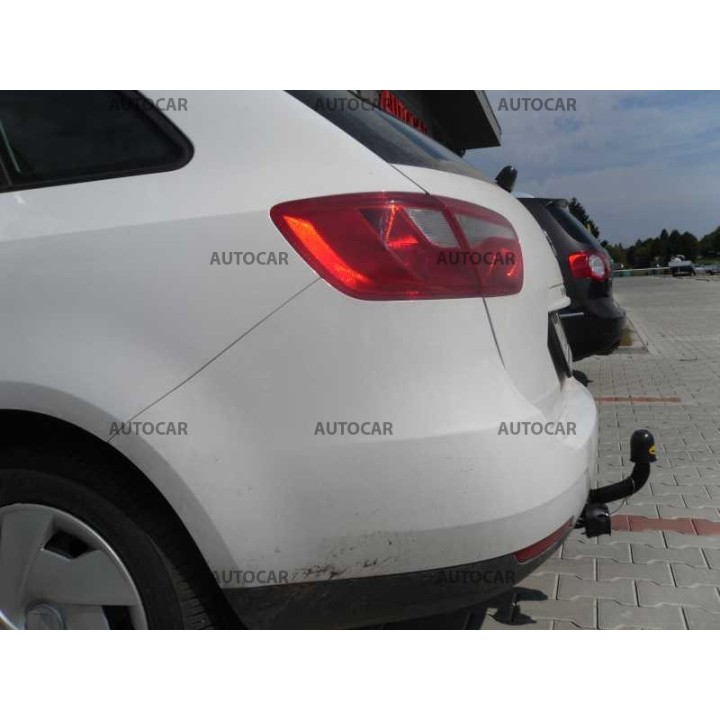 Cârlig de Remorcare, Auto-Hak, Sistem Demontabil Automat, Seat Ibiza 2015 - 2017 - EDK.ro