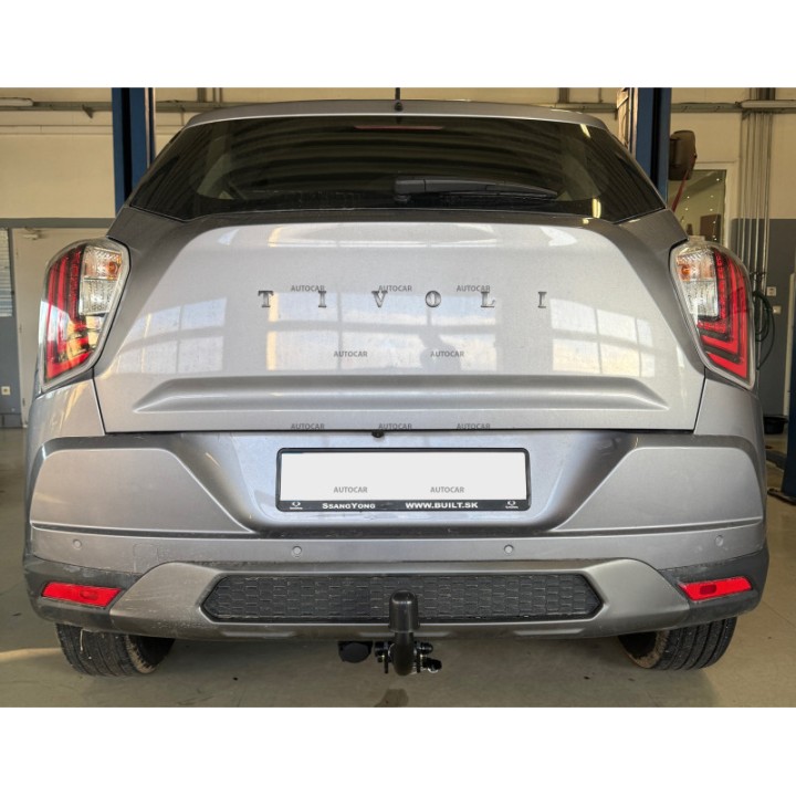 Cârlig de Remorcare, Auto-Hak, Sistem Demontabil Automat, SsangYong Tivoli 2019 - Prezent - EDK.ro