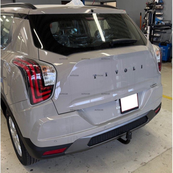 Cârlig de Remorcare, Auto-Hak, Sistem Demontabil Vertical, SsangYong Tivoli 2019 - Prezent - EDK.ro