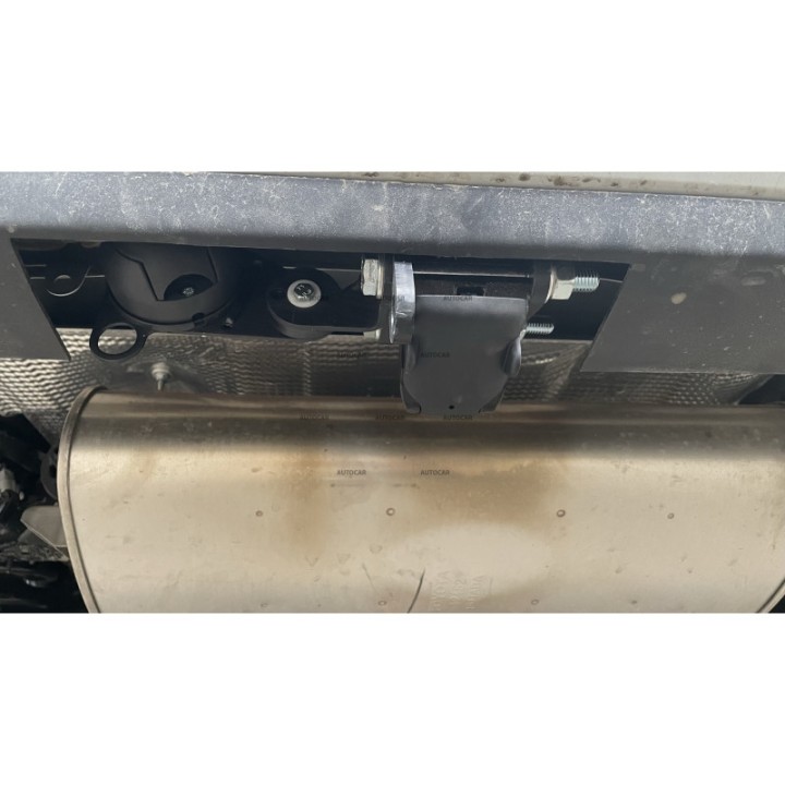 Cârlig de Remorcare Detașabil Vertical cu Cheie, GDW, Toyota Corolla Cross 2021 - Prezent - EDK.ro