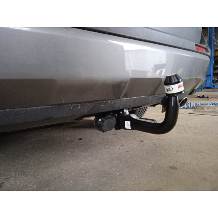 Cârlig de Remorcare Detașabil Vertical cu Cheie, GDW RAV 4, Toyota RAV4 2019 - Prezent - EDK.ro