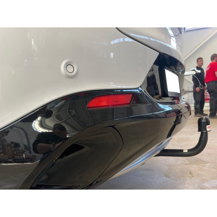 Cârlig de Remorcare, Auto-Hak, Sistem Demontabil Vertical, Alfa Romeo Tonale 2022 - Prezent - EDK.ro